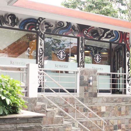 Oyo 202 Kuwera Inn バンドゥン エクステリア 写真