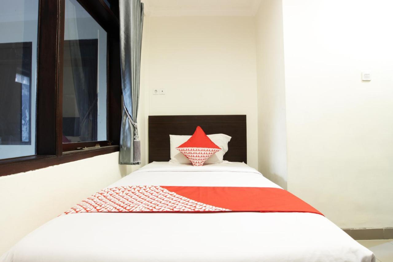 Oyo 202 Kuwera Inn バンドゥン エクステリア 写真