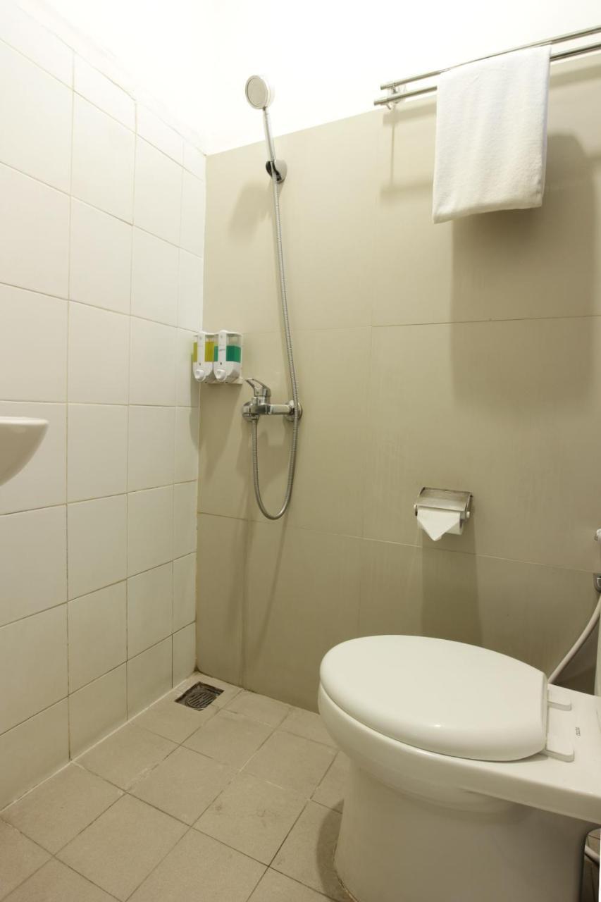Oyo 202 Kuwera Inn バンドゥン エクステリア 写真
